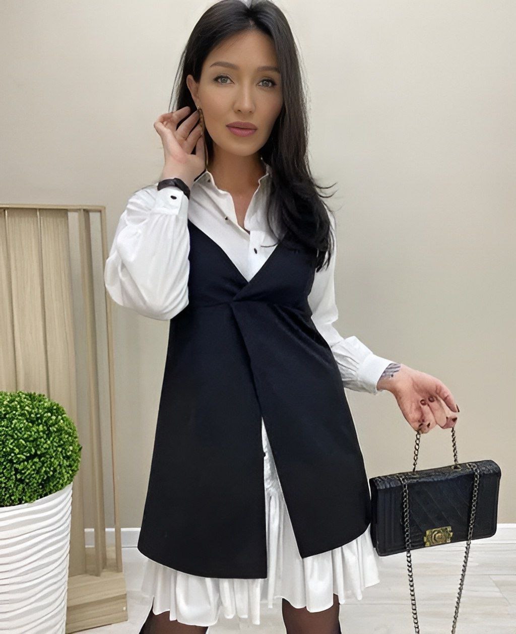 854f6794-27ab-11ee-ad02-166b0be12ee5_1