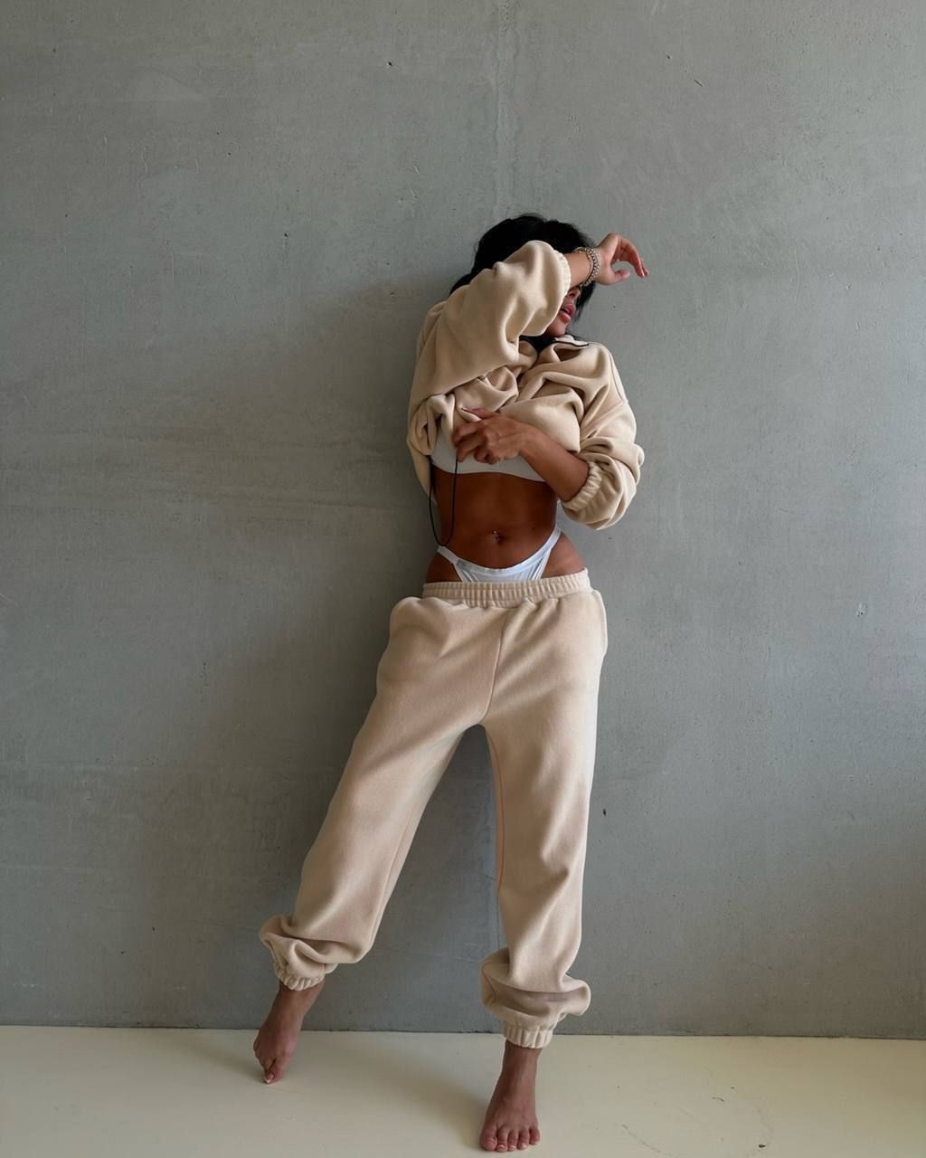 85637978-6f00-11ee-ad2a-166b0be12ee5_1