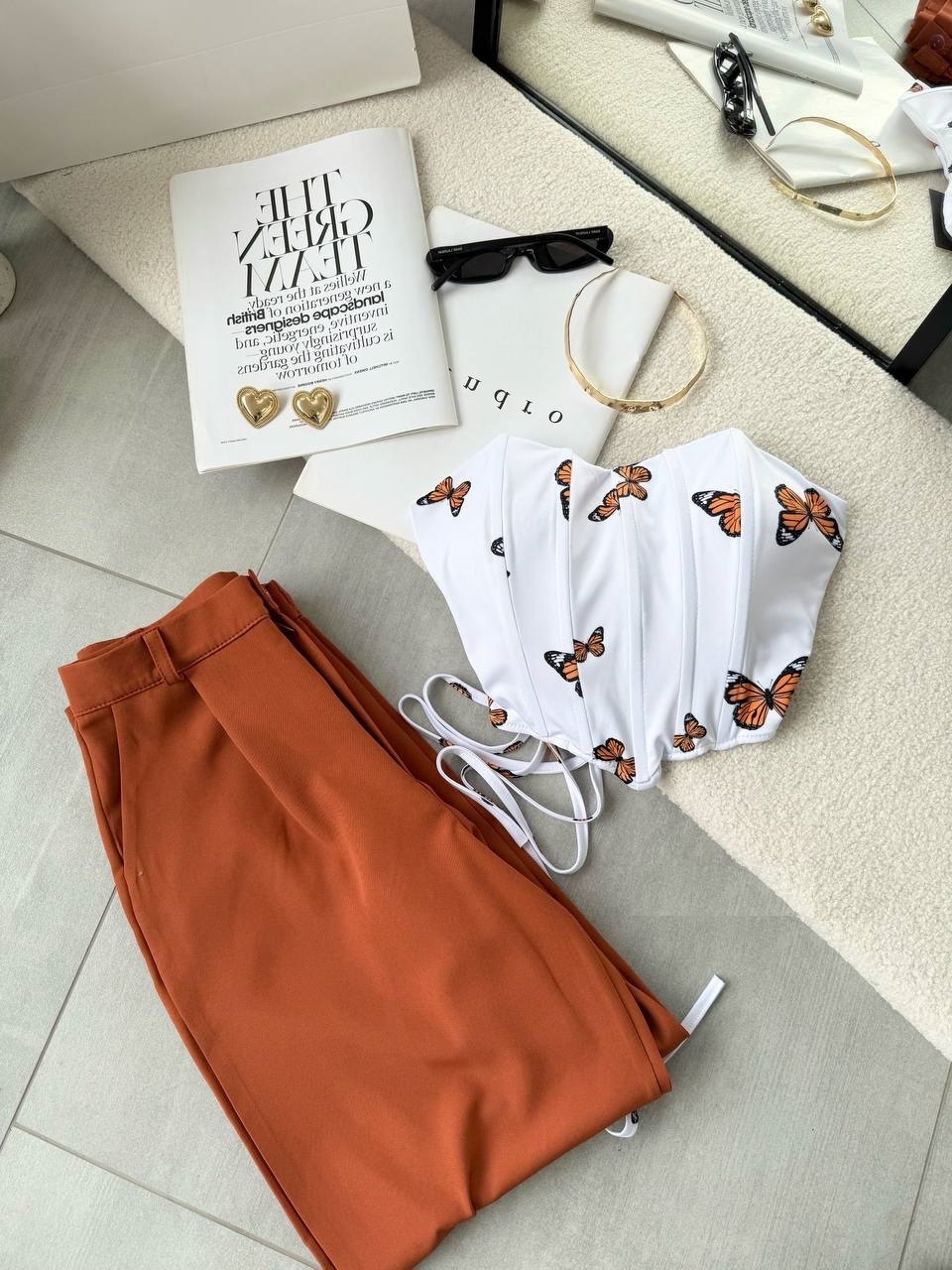 85e31562-023c-11f0-8621-dee18ff4e8c0_1