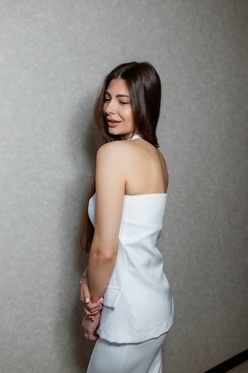 87283ce4-4960-11f0-8622-dee18ff4e8c0_2