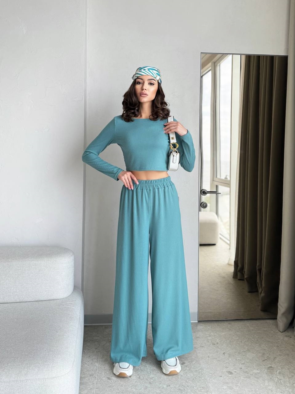 8803a61b-d195-11ef-8621-dee18ff4e8c0_0