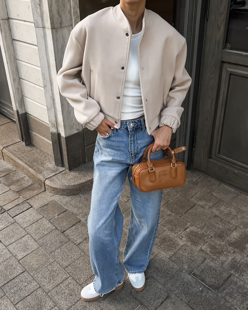 882a215f-8a8e-11ef-8620-dee18ff4e8c0_1