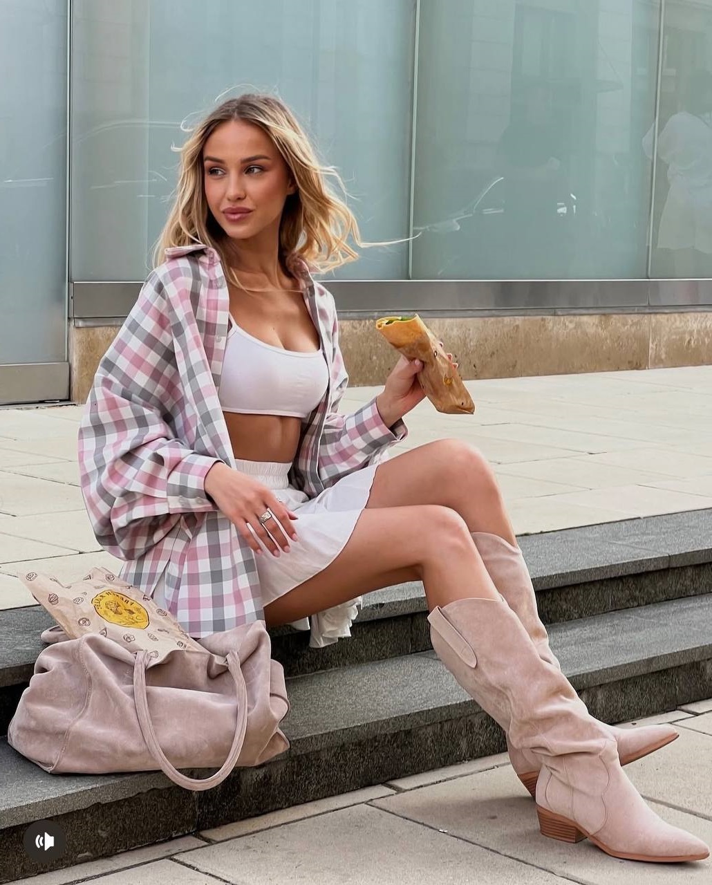 890a79bd-092c-11f0-8621-dee18ff4e8c0_2