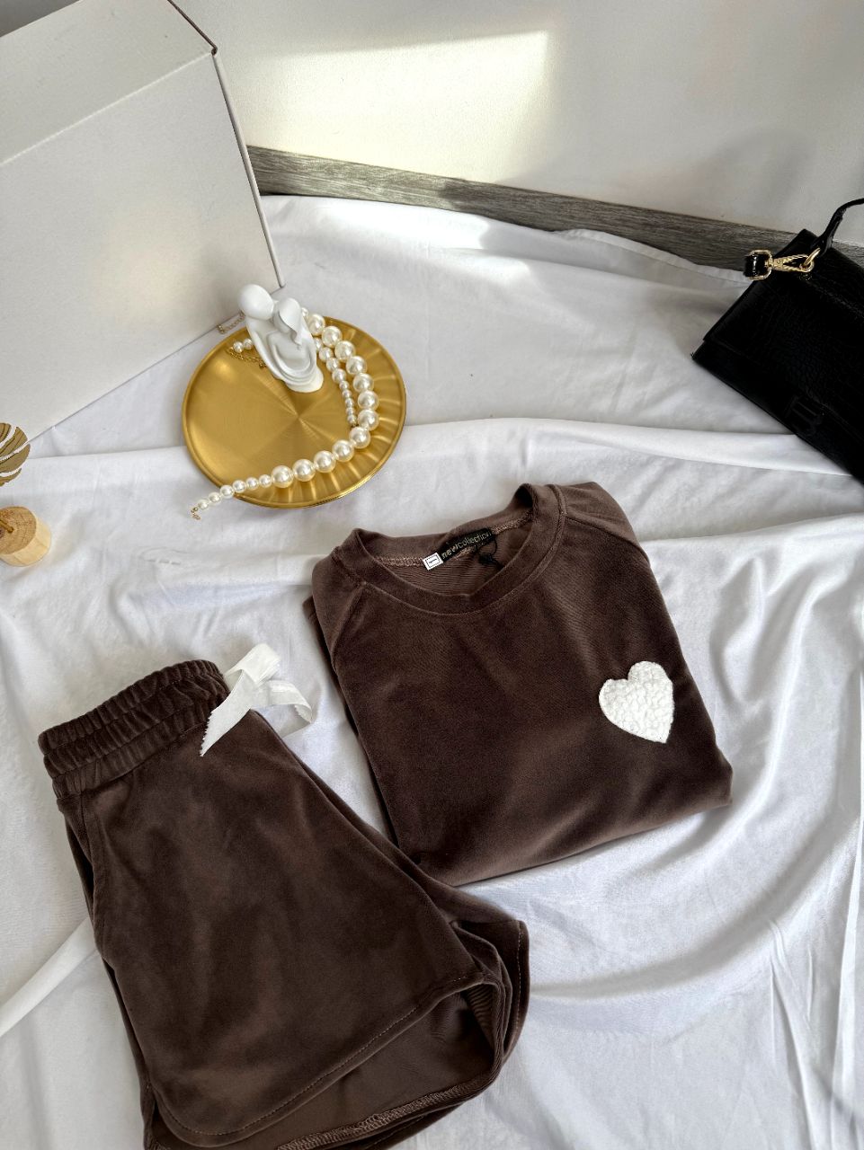 8b5123e1-fa65-11ef-8621-dee18ff4e8c0_1