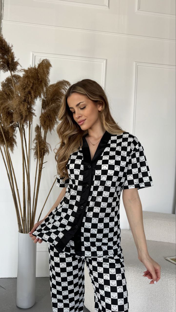 8b9c405f-064b-11f0-8621-dee18ff4e8c0_3