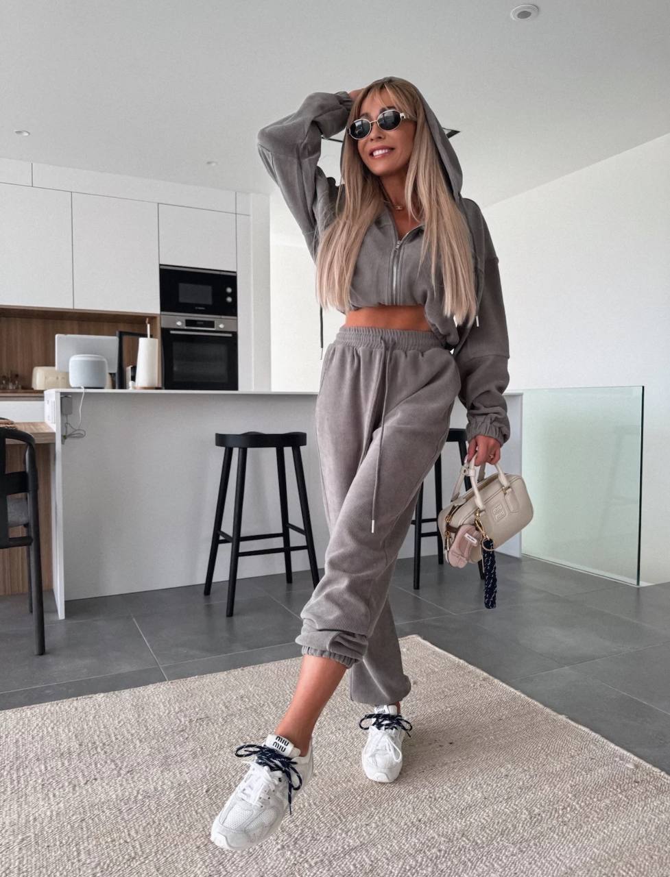 8f196a62-ebd4-11ef-8621-dee18ff4e8c0_0