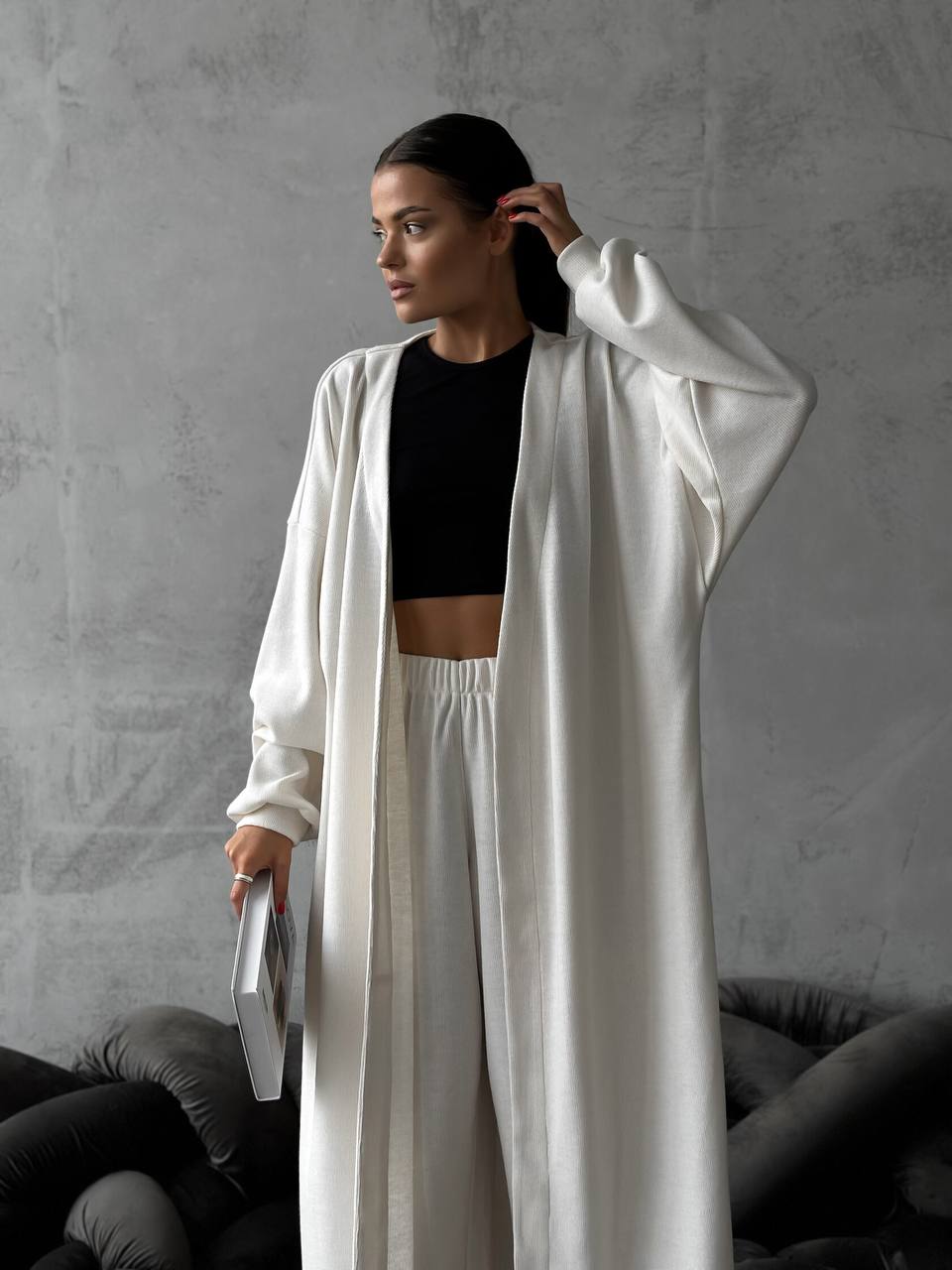 8f260050-fb79-11ef-8621-dee18ff4e8c0_2