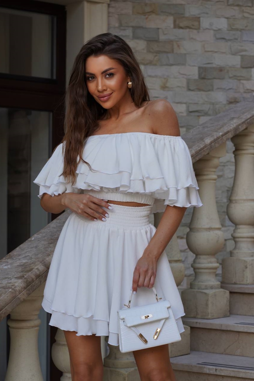 8fcfcd3b-5aa3-11f0-8622-dee18ff4e8c0_2