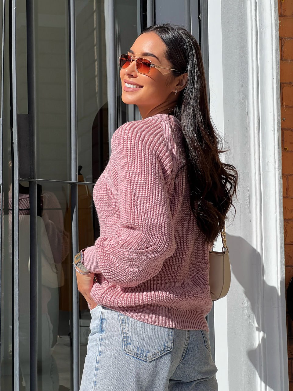 90637813-3b47-11ee-ad0b-166b0be12ee5_1