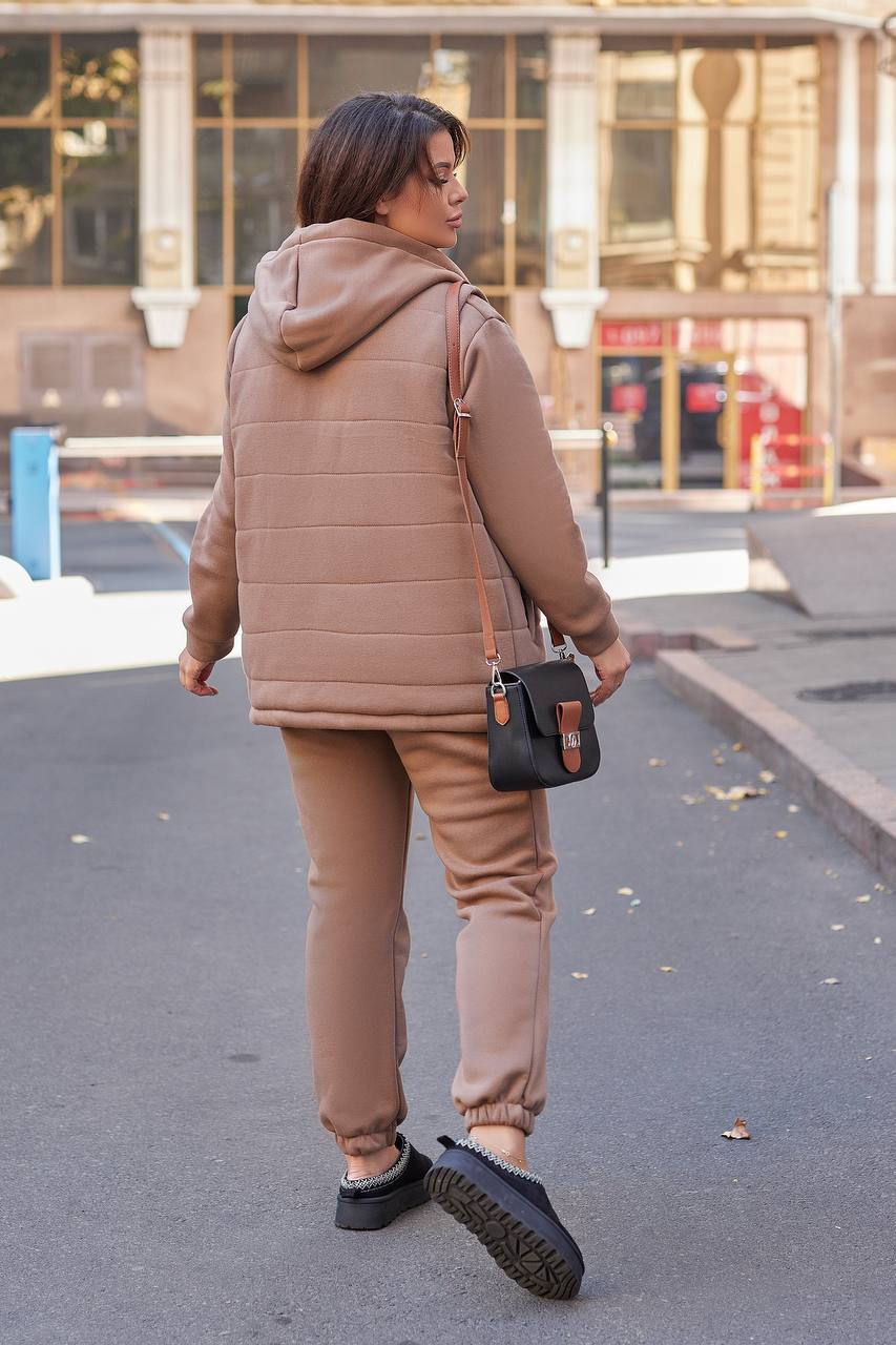 90f84821-6f89-11ef-861f-dee18ff4e8c0_1