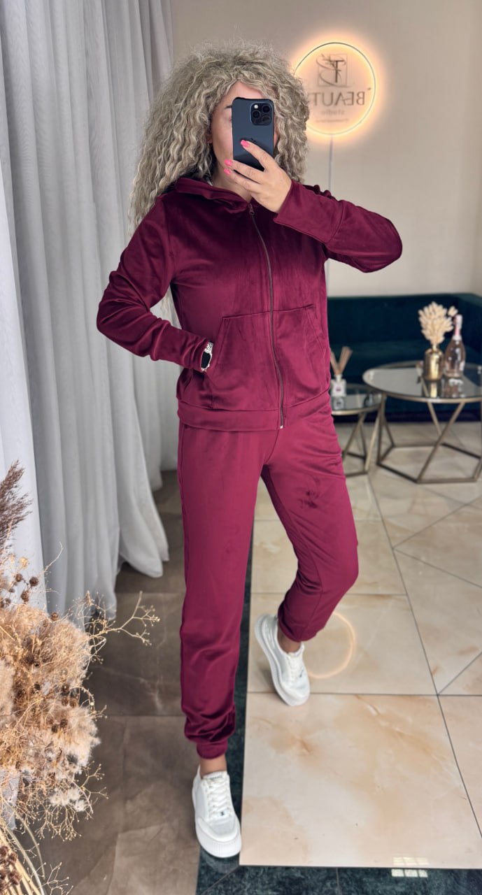 922ddf46-8b13-11f0-8624-dee18ff4e8c0_1