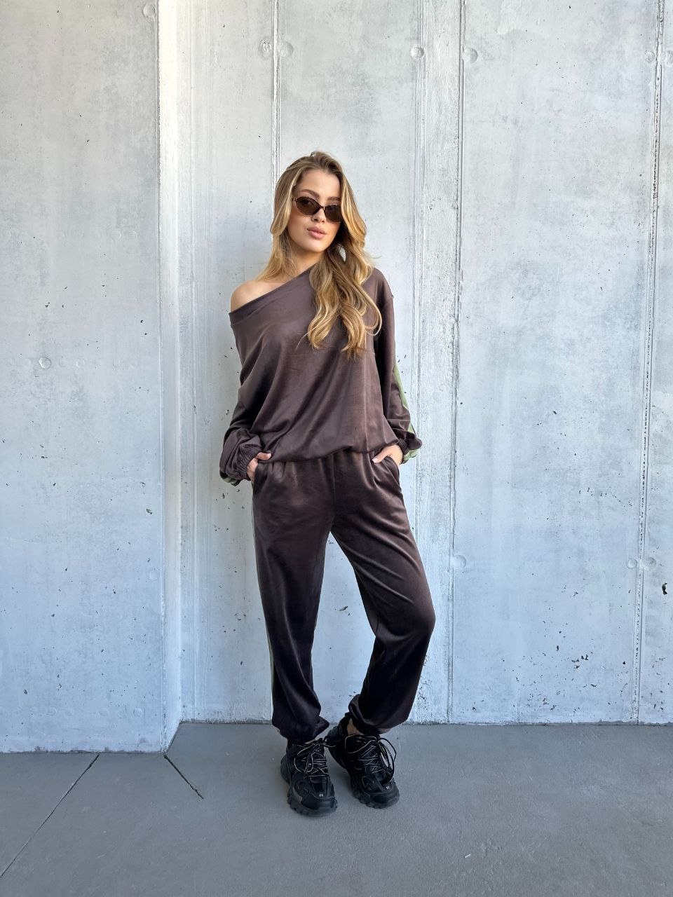 92dd9ca3-5121-11f0-8622-dee18ff4e8c0_3