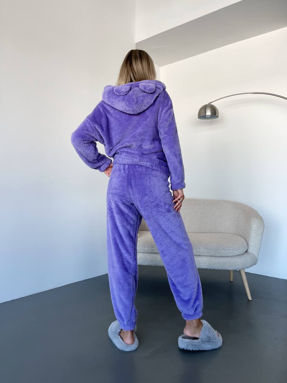 92e05917-8c05-11ee-ad37-166b0be12ee5_2