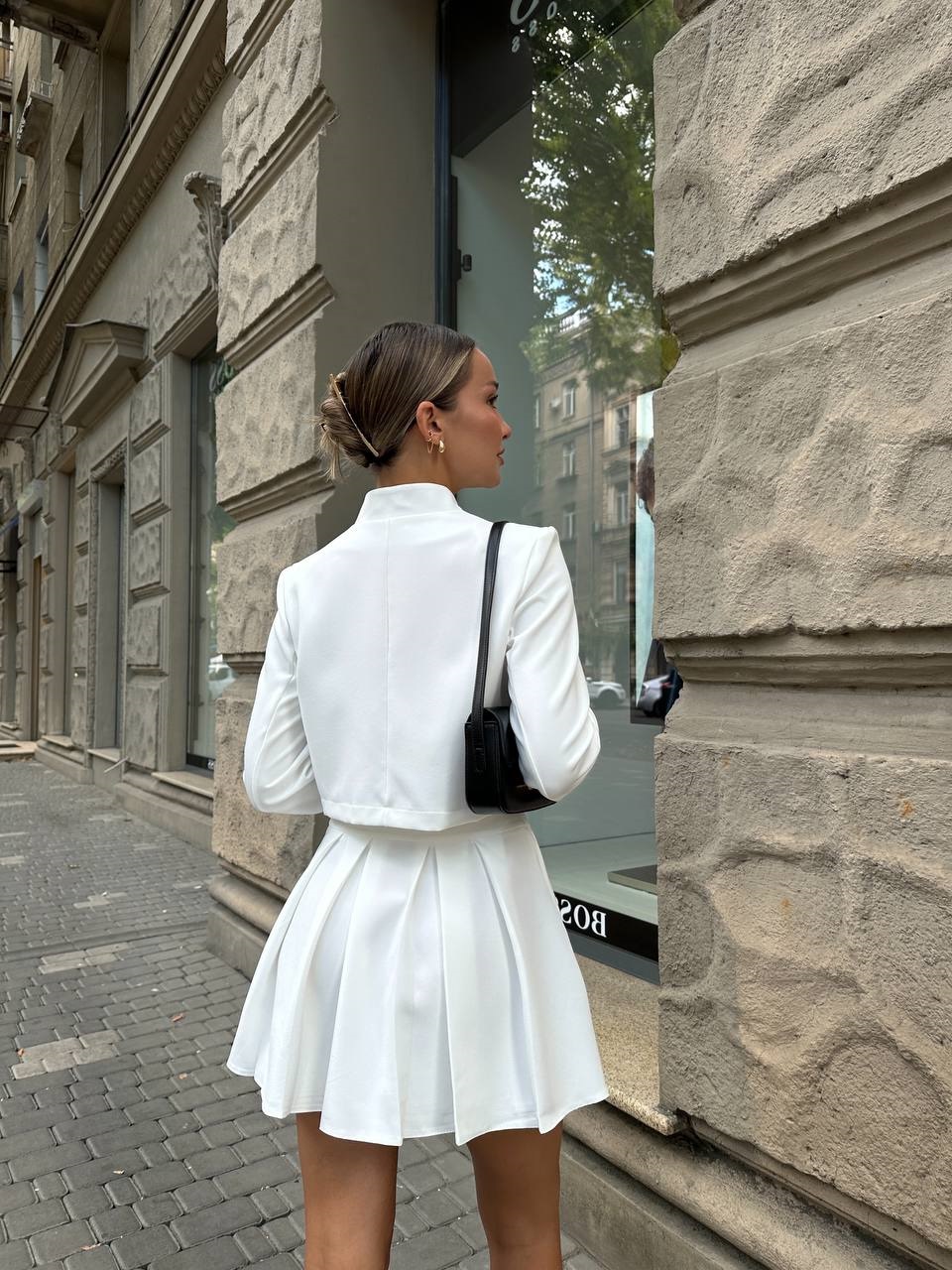 92f99d9c-d9ca-11ef-8621-dee18ff4e8c0_1