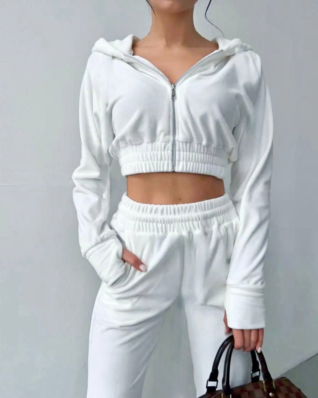 934ab7ab-7328-11ef-861f-dee18ff4e8c0_2