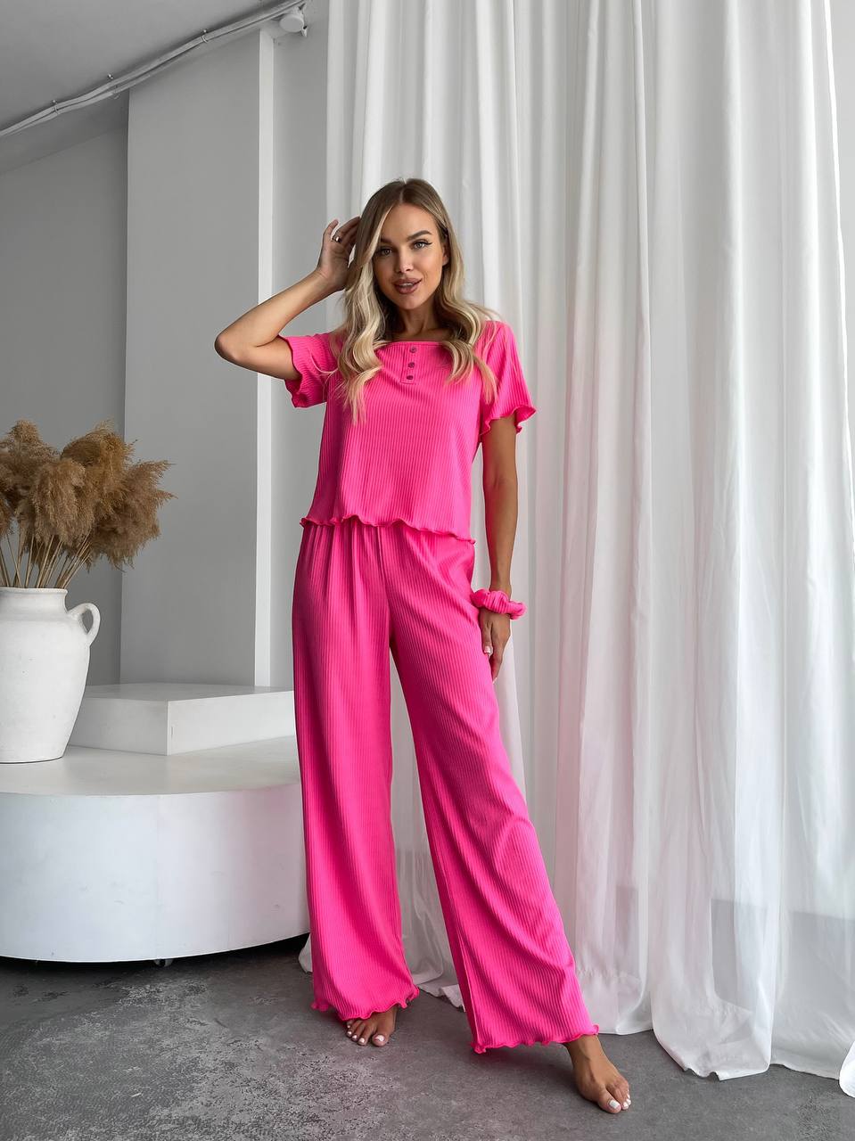 93f0a645-6526-11ef-861f-dee18ff4e8c0_0