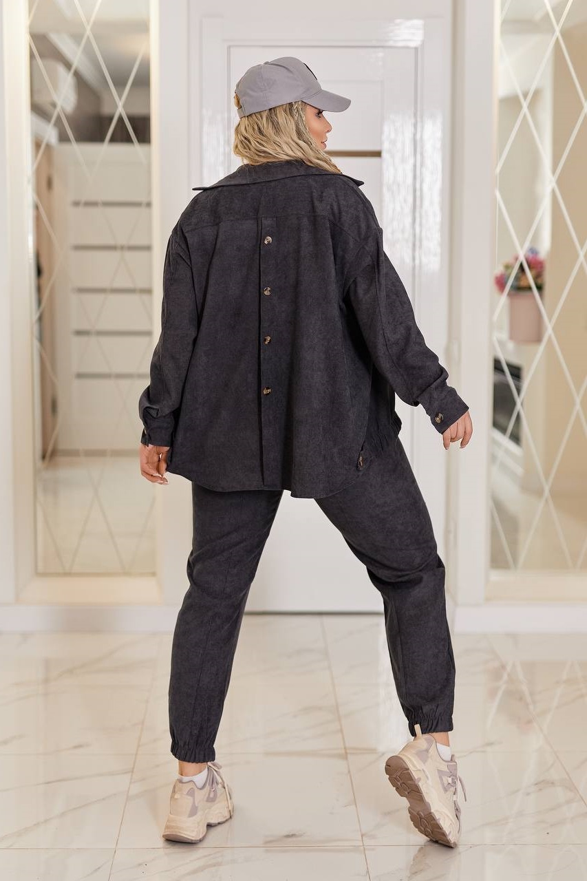 946c555f-fb01-11ef-8621-dee18ff4e8c0_2