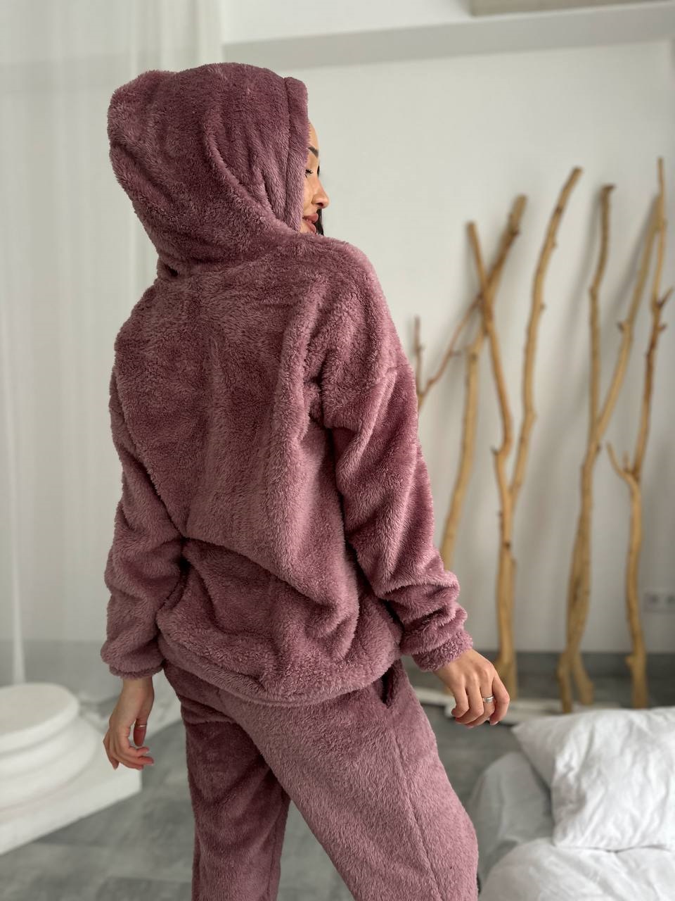 95ea2907-901b-11ee-ad3d-166b0be12ee5_1