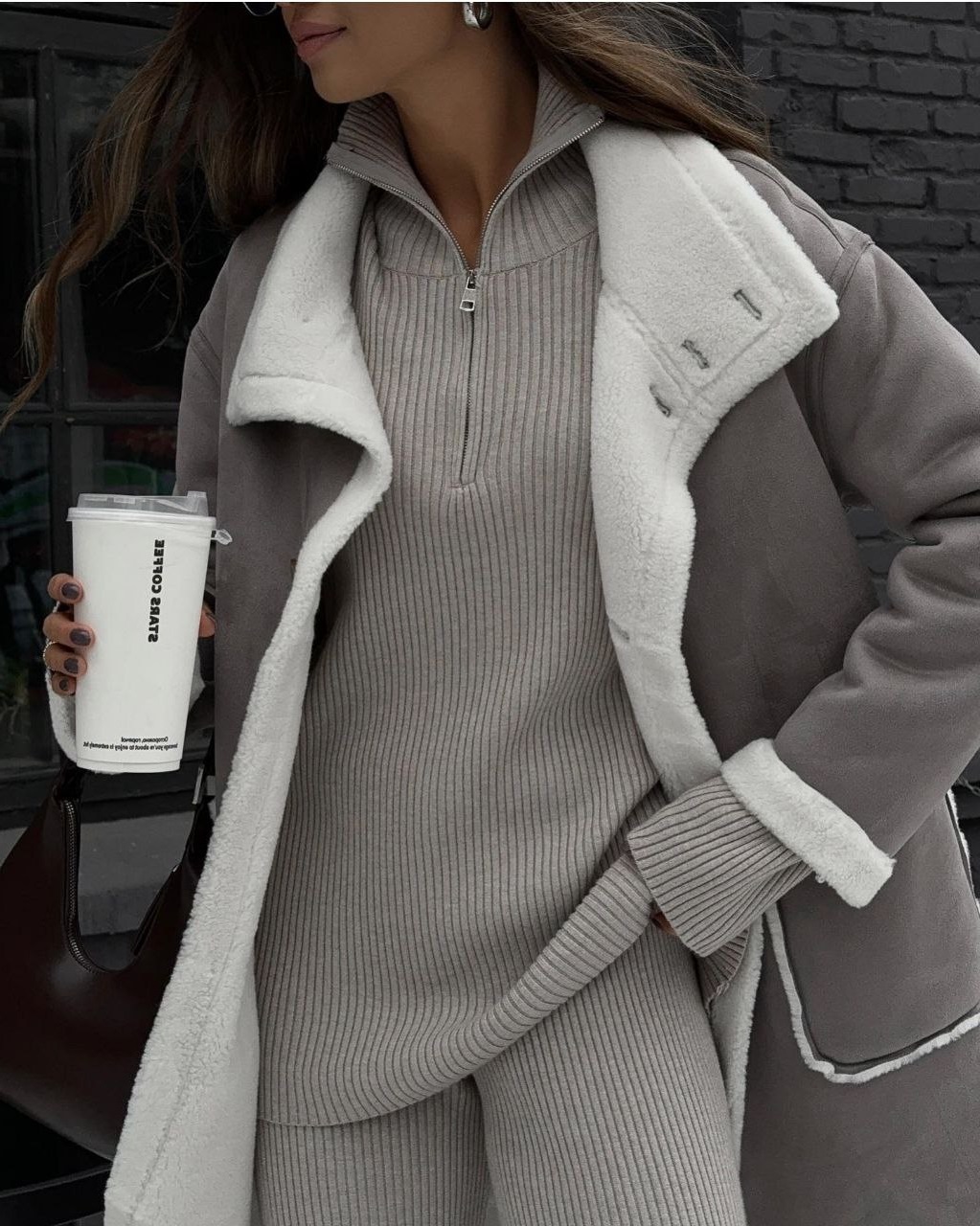 966490d0-8081-11ee-ad33-166b0be12ee5_2