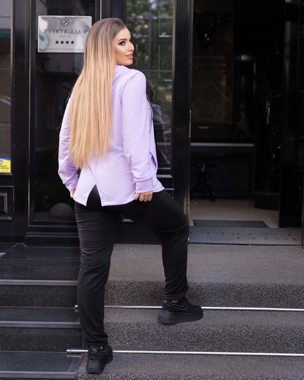 96eb142c-d5c9-11ef-8621-dee18ff4e8c0_1