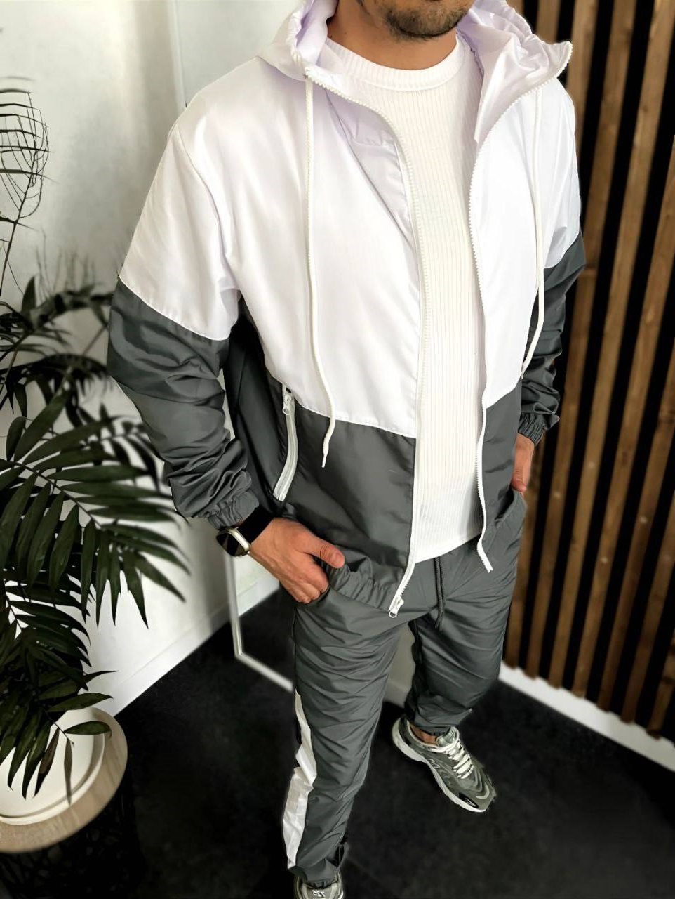 973bc6be-fb9e-11ee-ad75-166b0be12ee5_3