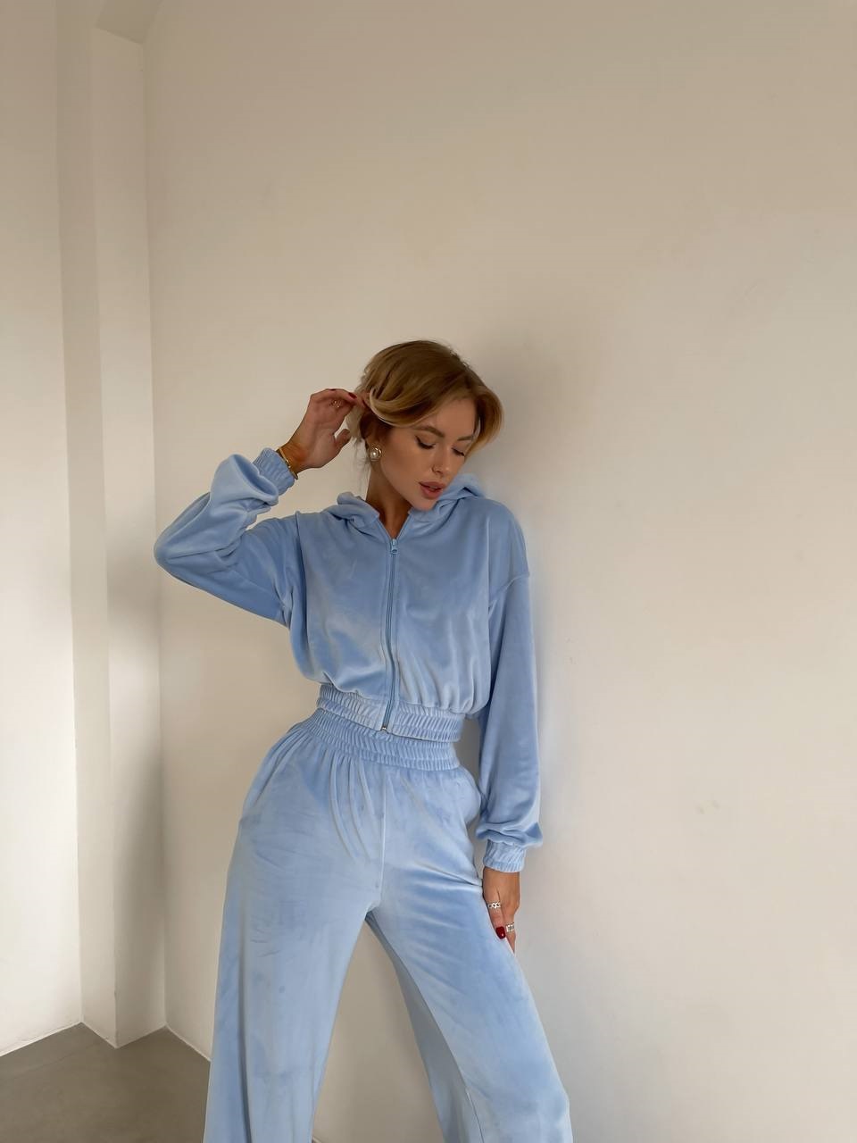 9753ec25-7fc3-11ee-ad33-166b0be12ee5_5