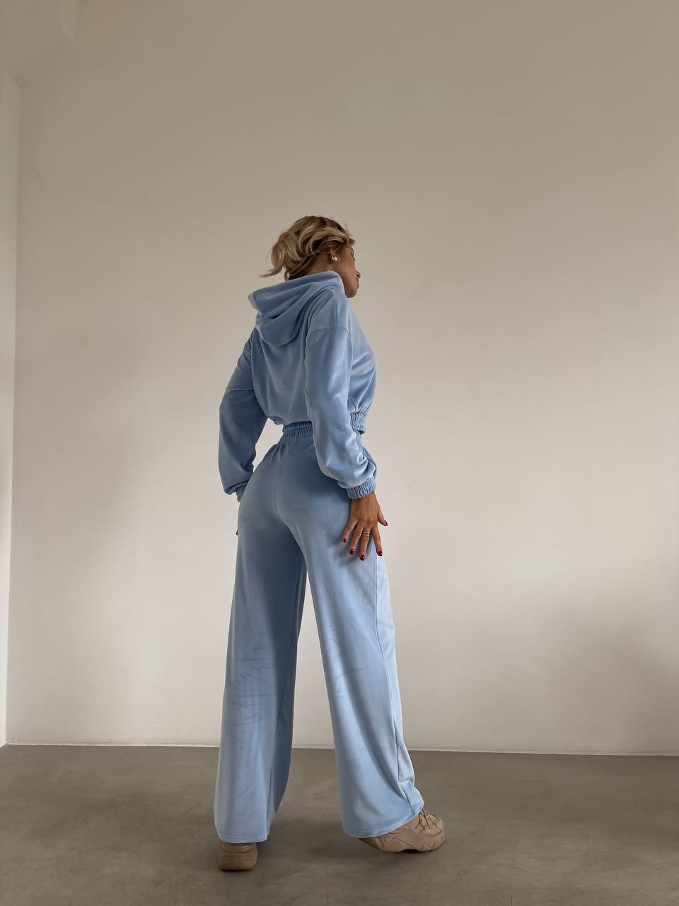 9753ec25-7fc3-11ee-ad33-166b0be12ee5_6