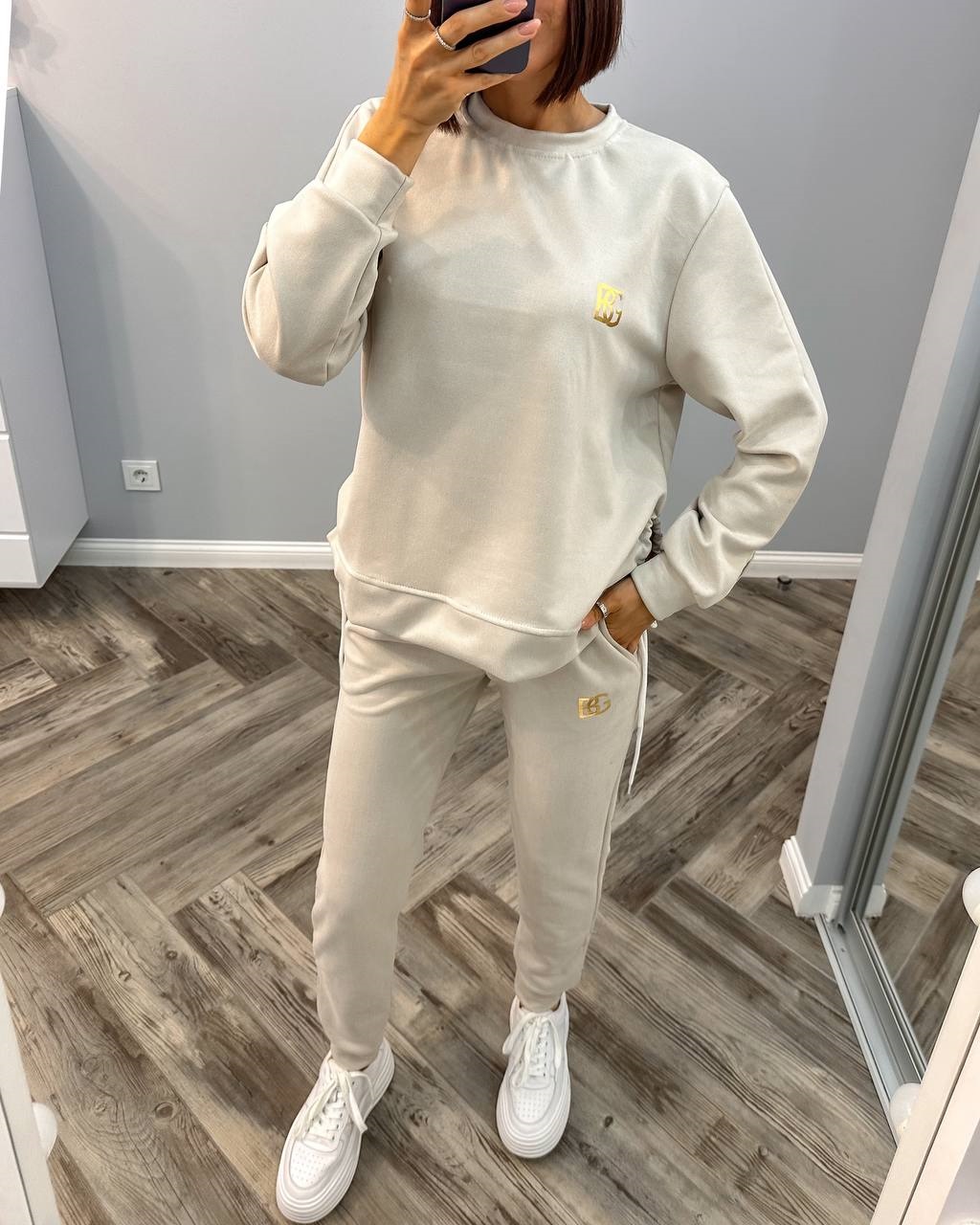 9819b25a-9831-11ee-ad3f-166b0be12ee5_3