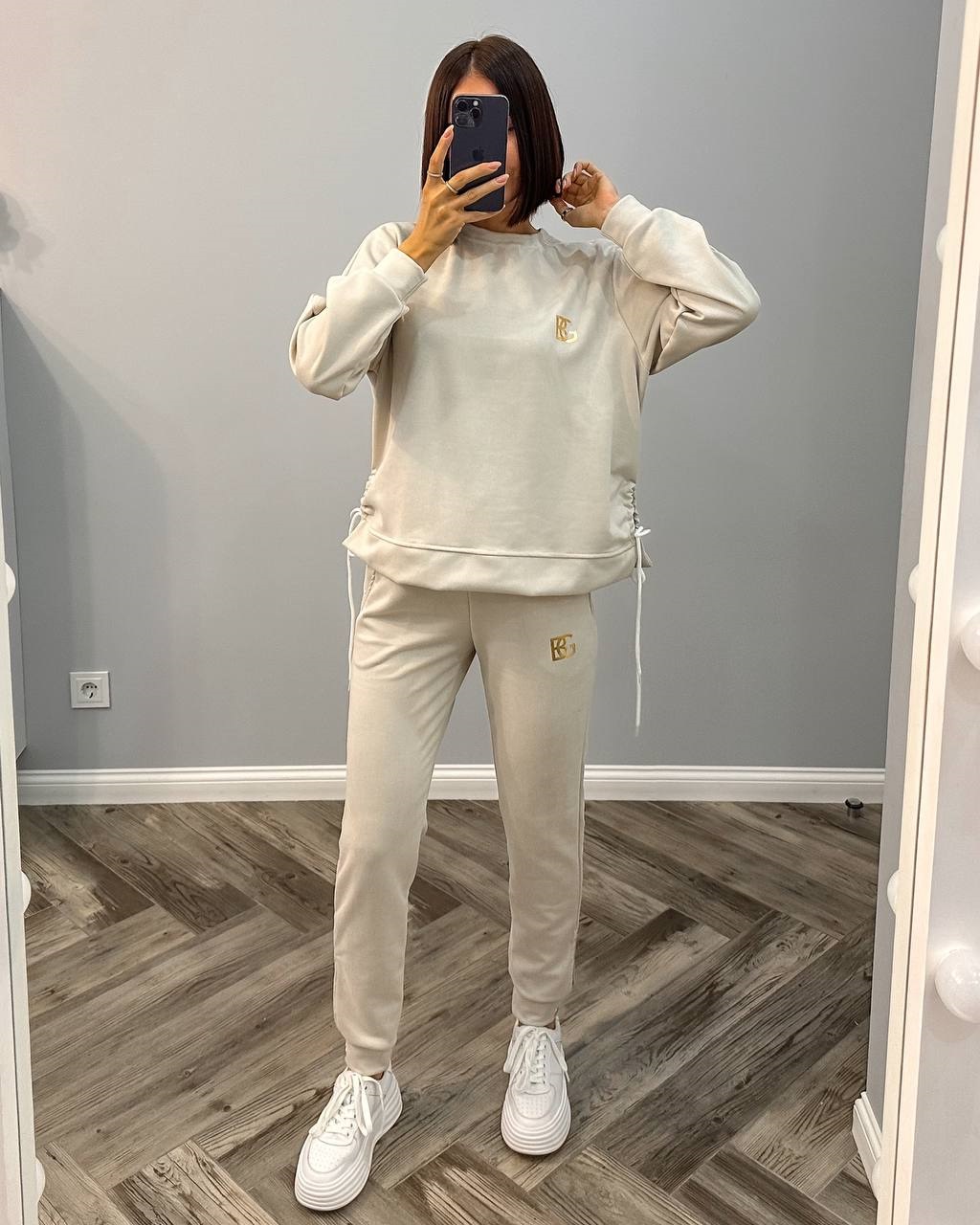 9819b25a-9831-11ee-ad3f-166b0be12ee5_4