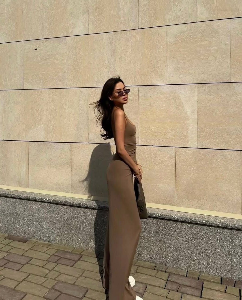 98e4863a-1212-11f0-8621-dee18ff4e8c0_1