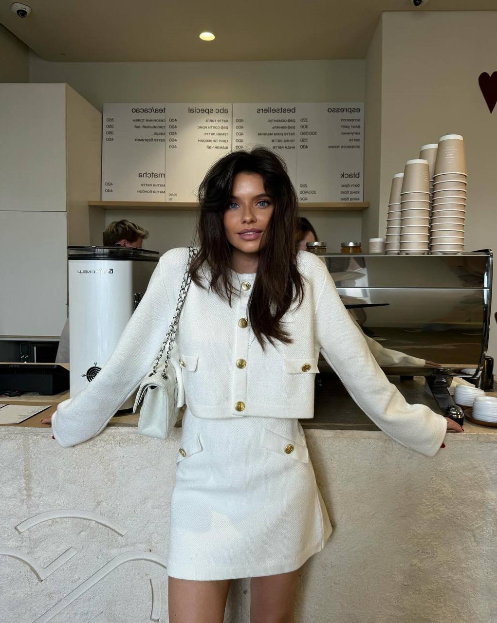 99934b3c-fde0-11ef-8621-dee18ff4e8c0_0