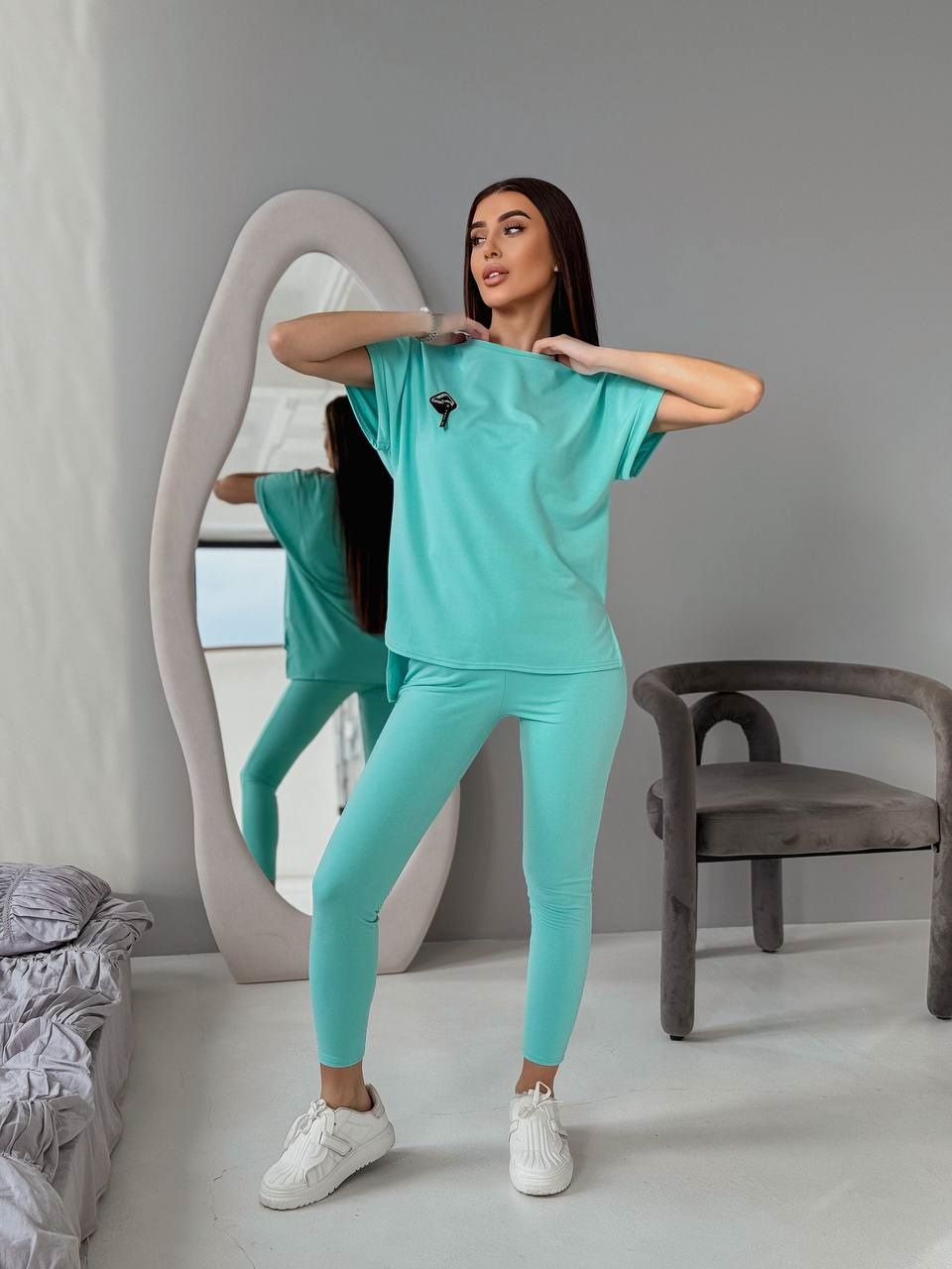 99bfac05-1afc-11f0-8621-dee18ff4e8c0_2