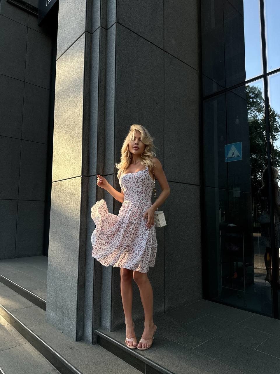 99d8ef16-42ae-11ef-ad92-166b0be12ee5_0