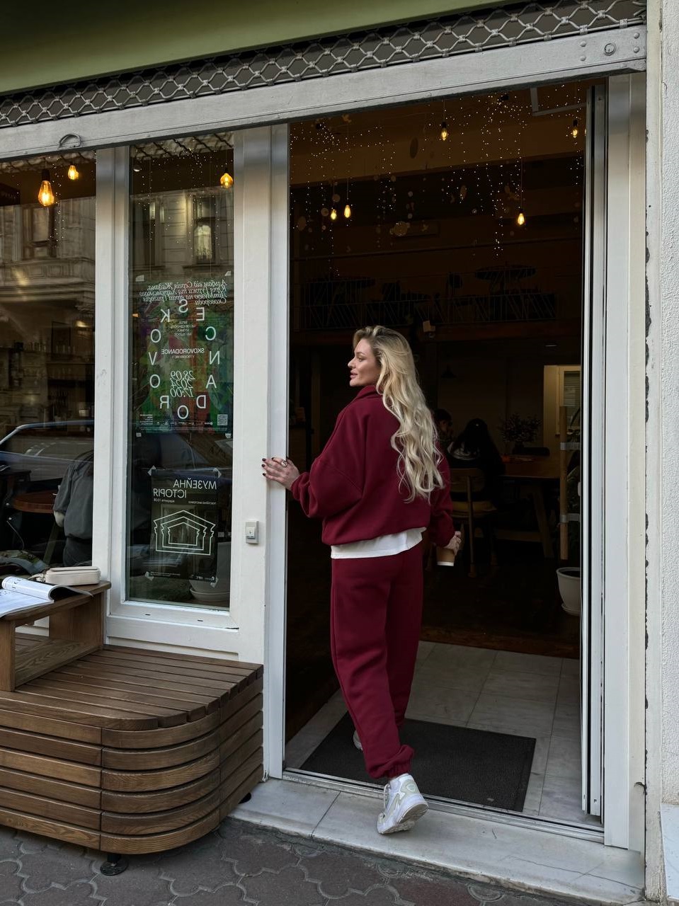 9c9459b3-94bb-11ef-8620-dee18ff4e8c0_2