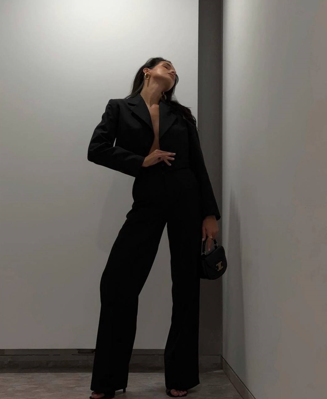 9d299229-1425-11f0-8621-dee18ff4e8c0_0