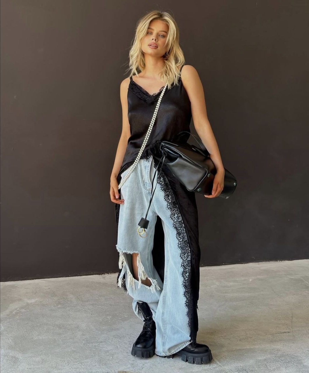 9ff19d70-3740-11f0-8622-dee18ff4e8c0_0