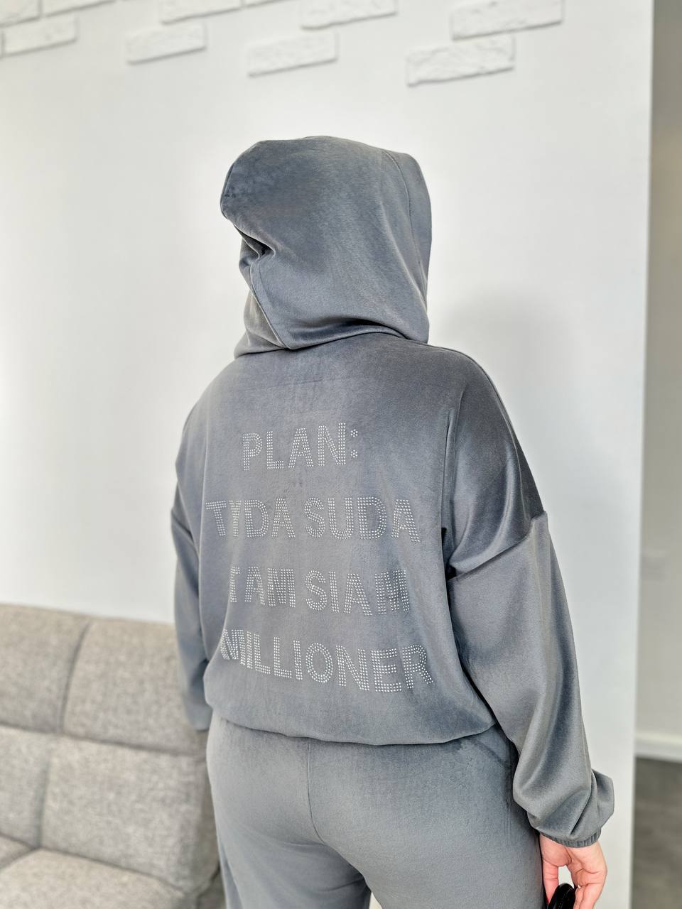 a02f9be1-4437-11f0-8622-dee18ff4e8c0_1