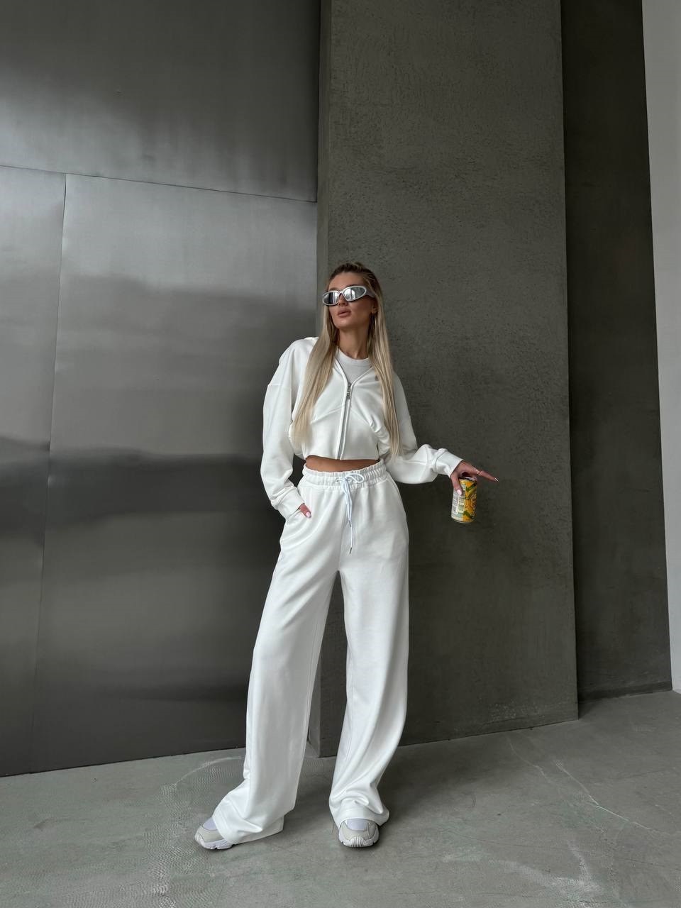 a09e0649-f0ab-11ee-ad63-166b0be12ee5_0