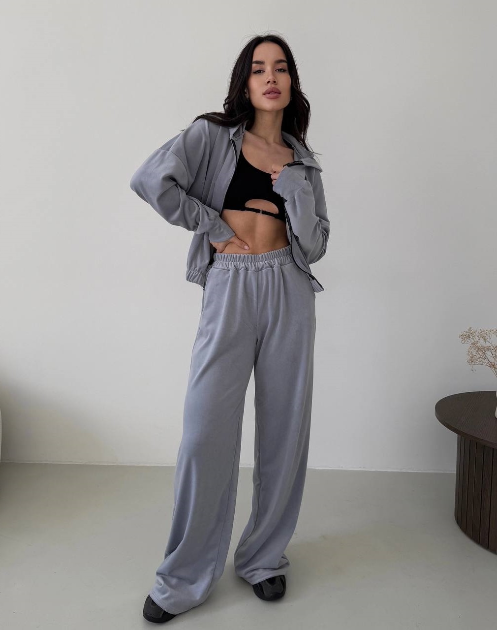 a1b78a9e-fea6-11ef-8621-dee18ff4e8c0_1