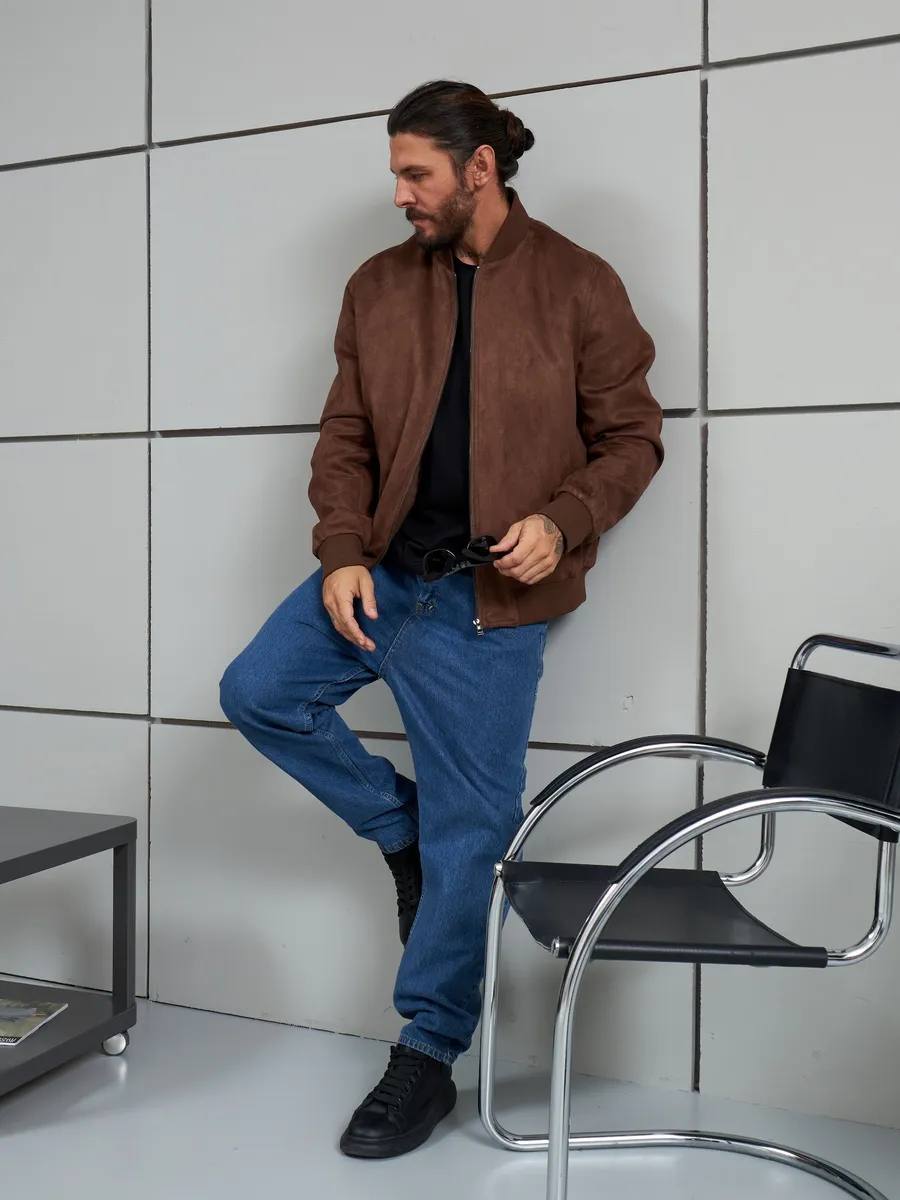 a1bb401b-43ca-11f0-8622-dee18ff4e8c0_1