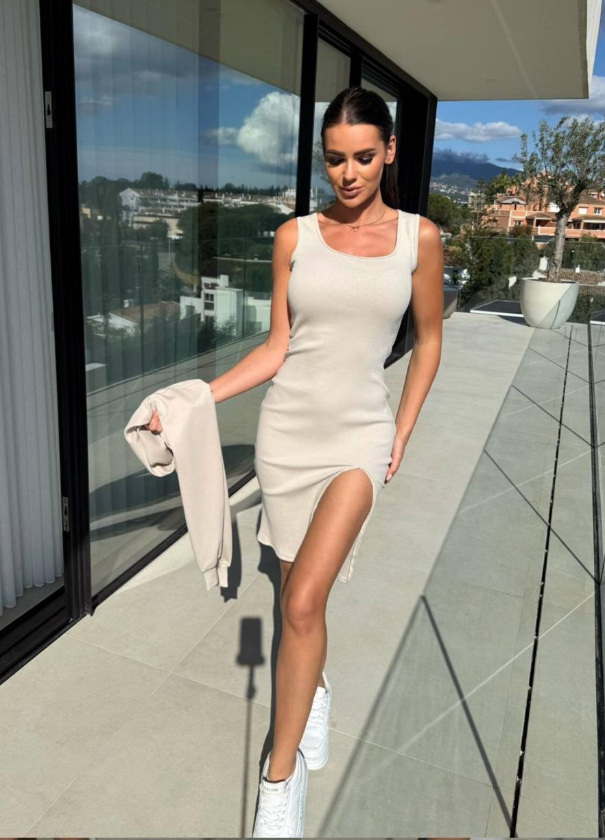 a33c0682-2290-11f0-8622-dee18ff4e8c0_1