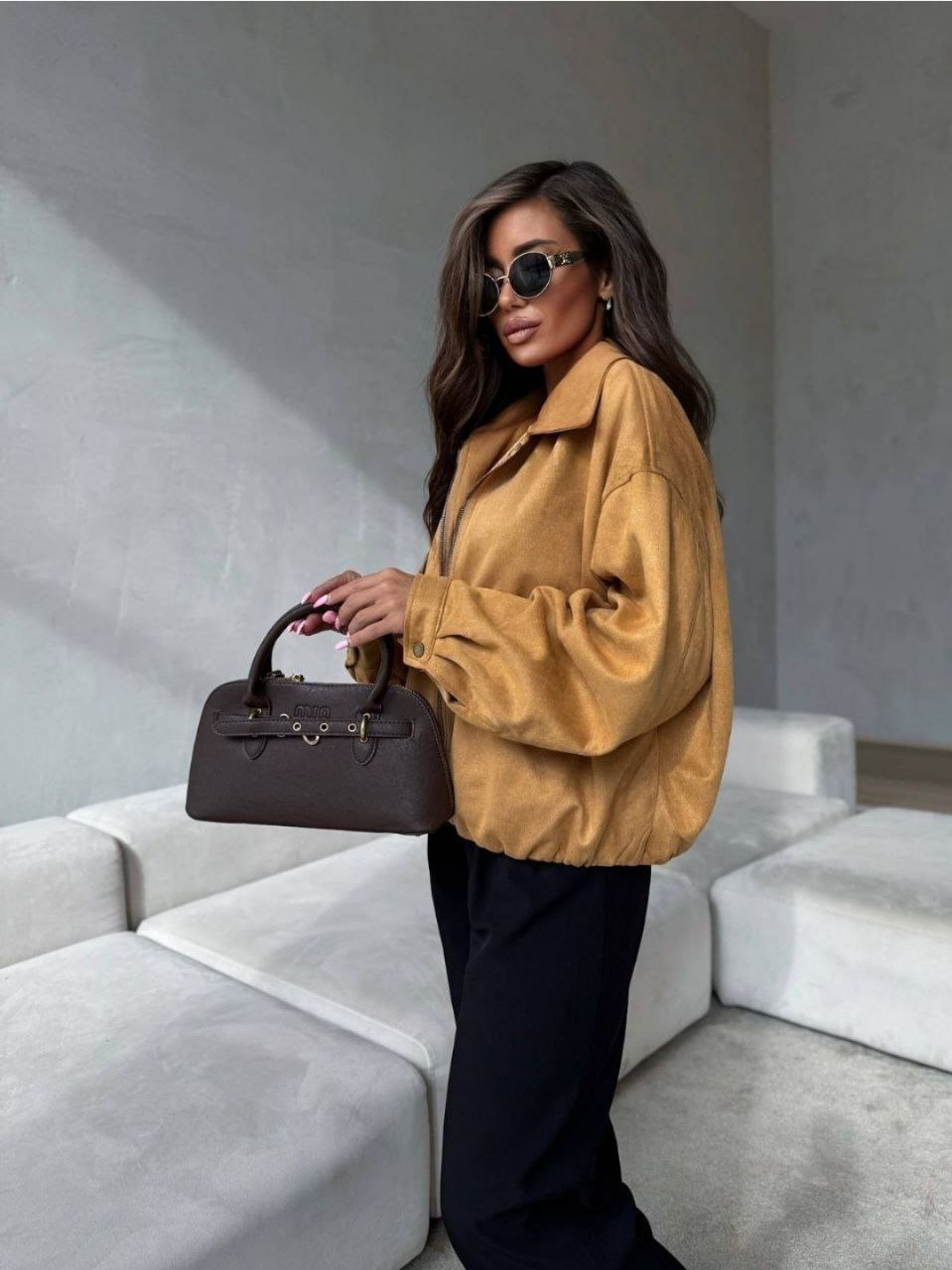 a3b9bfee-436b-11f0-8622-dee18ff4e8c0_2