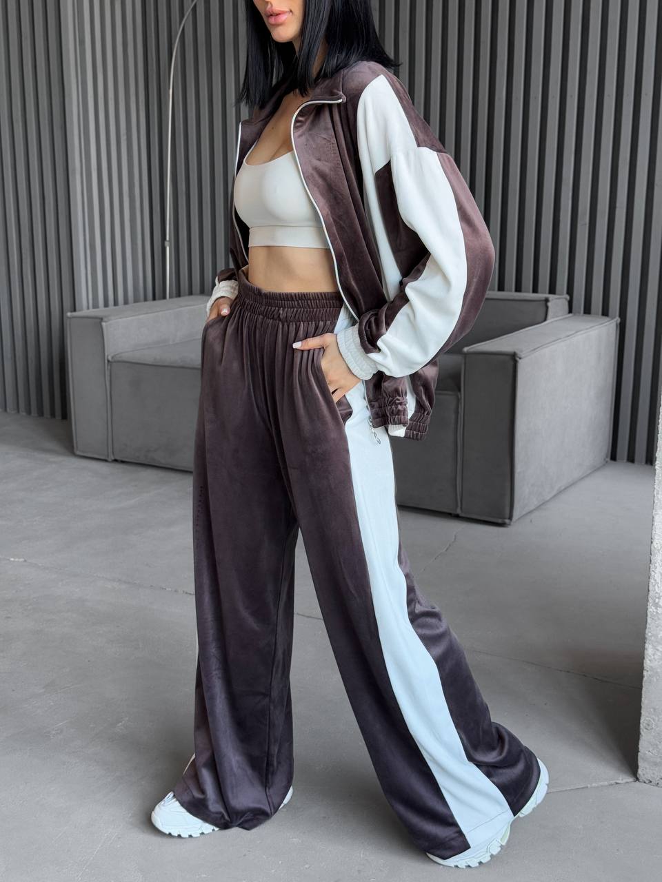 a4d07805-d96c-11ef-8621-dee18ff4e8c0_2