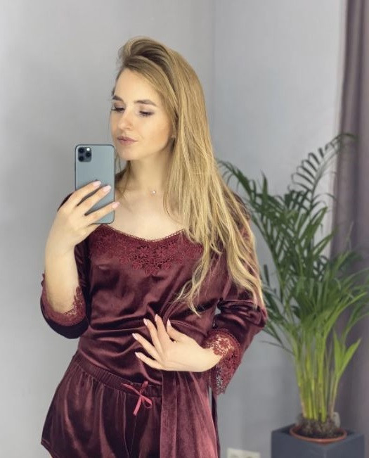 a51be118-1708-11ec-ac44-166b0be12ee5_1