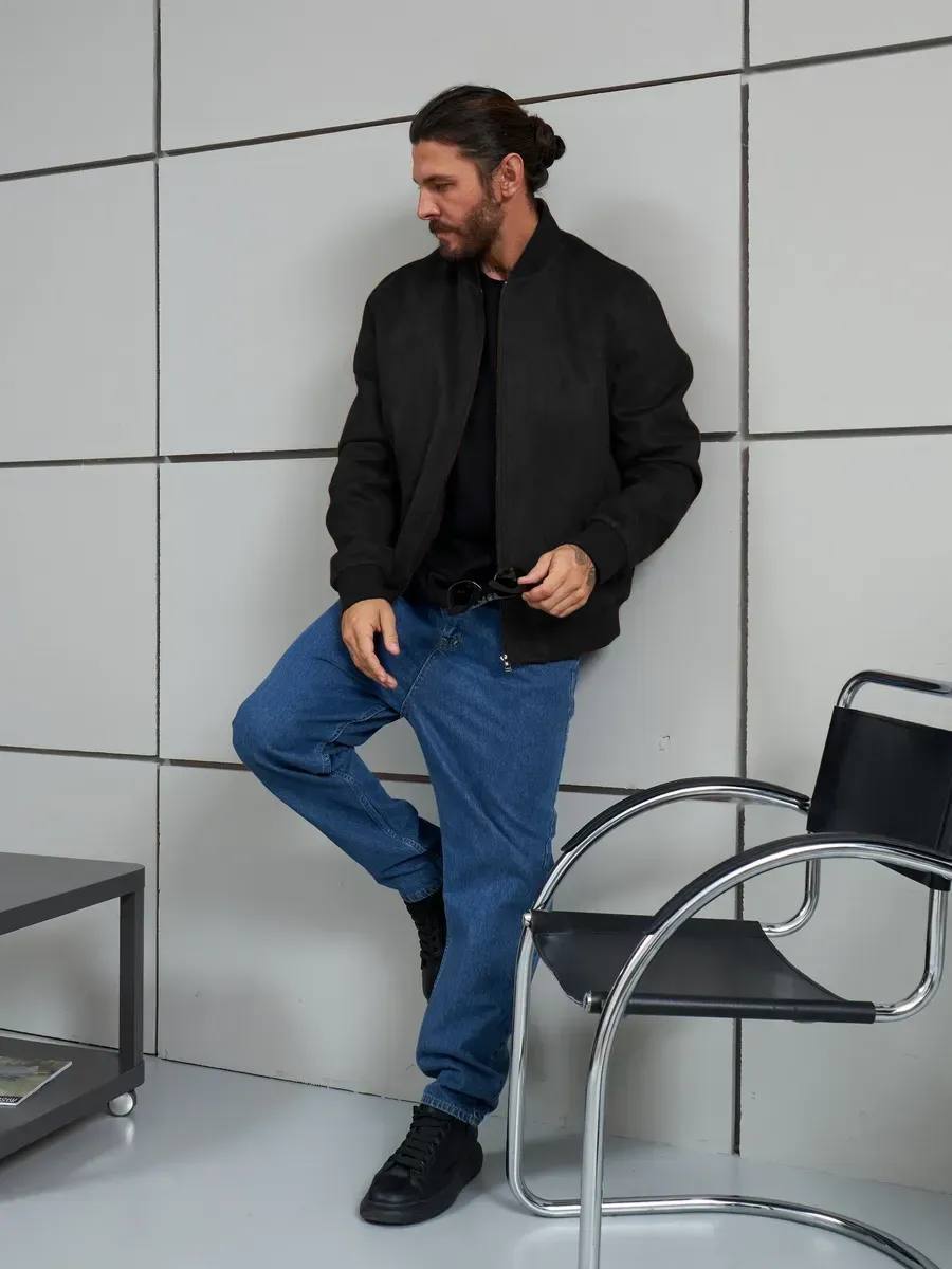 a6d062a0-9655-11f0-8624-dee18ff4e8c0_1