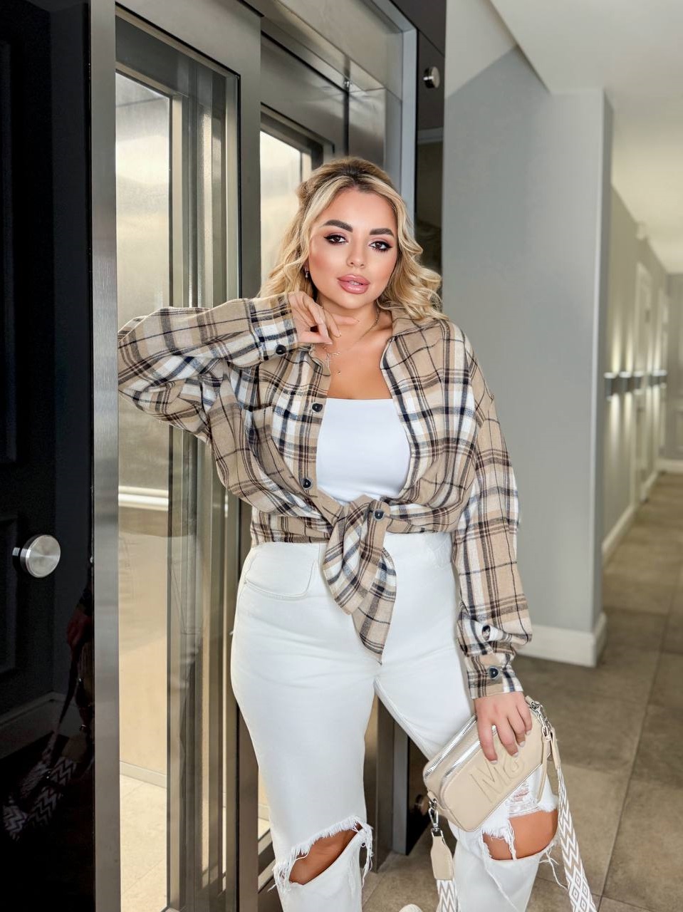 a7524729-6e83-11f0-8624-dee18ff4e8c0_3