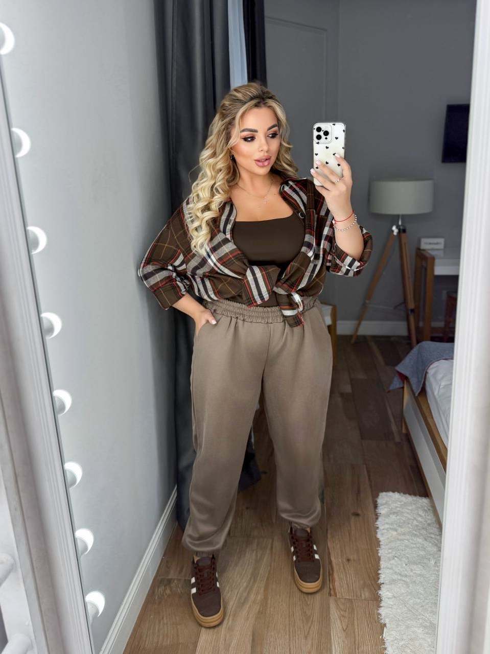 a7524754-6e83-11f0-8624-dee18ff4e8c0_0