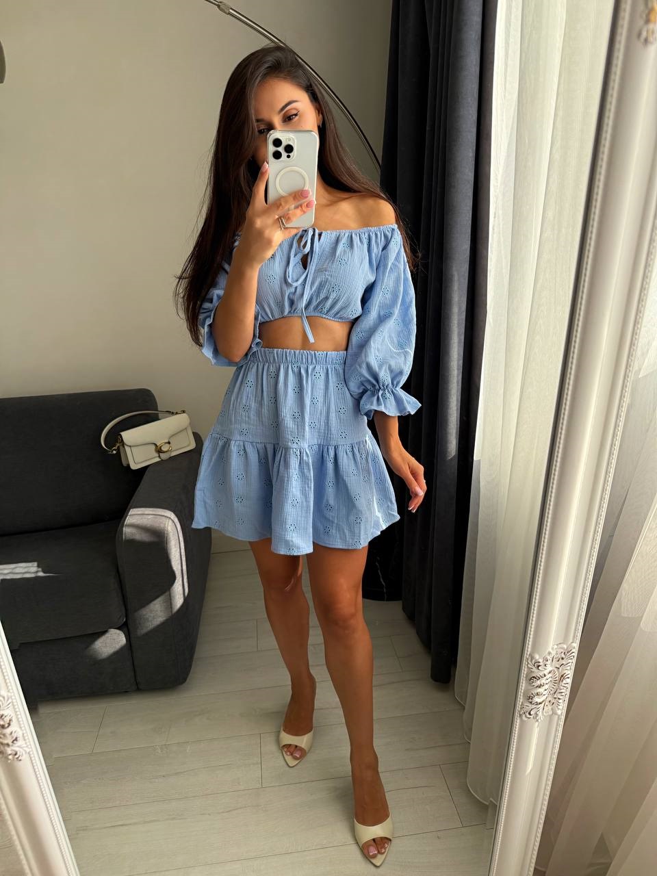 a83d2d53-7225-11f0-8624-dee18ff4e8c0_1