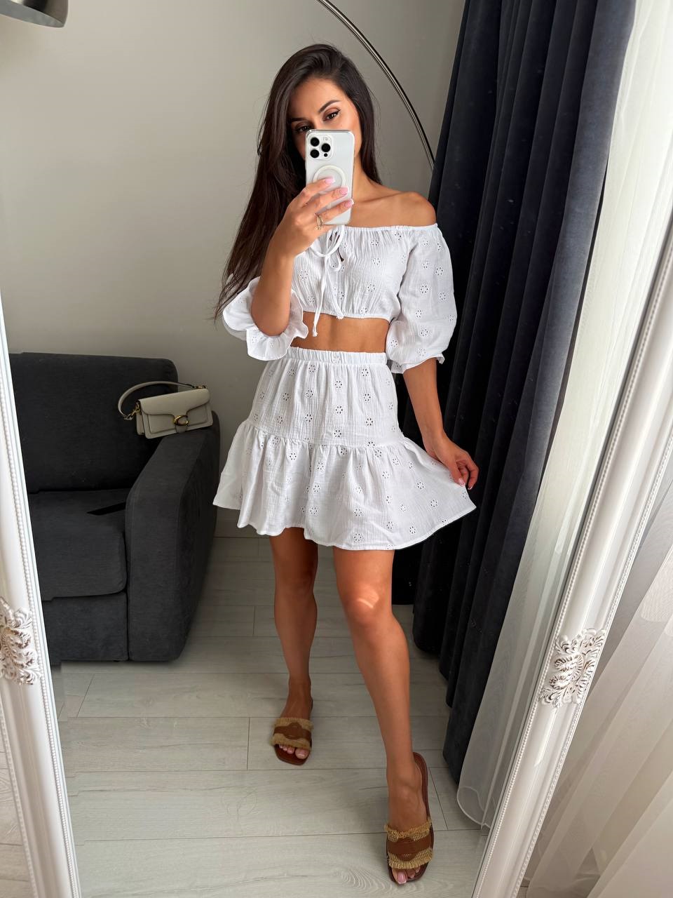 a83d2d66-7225-11f0-8624-dee18ff4e8c0_1