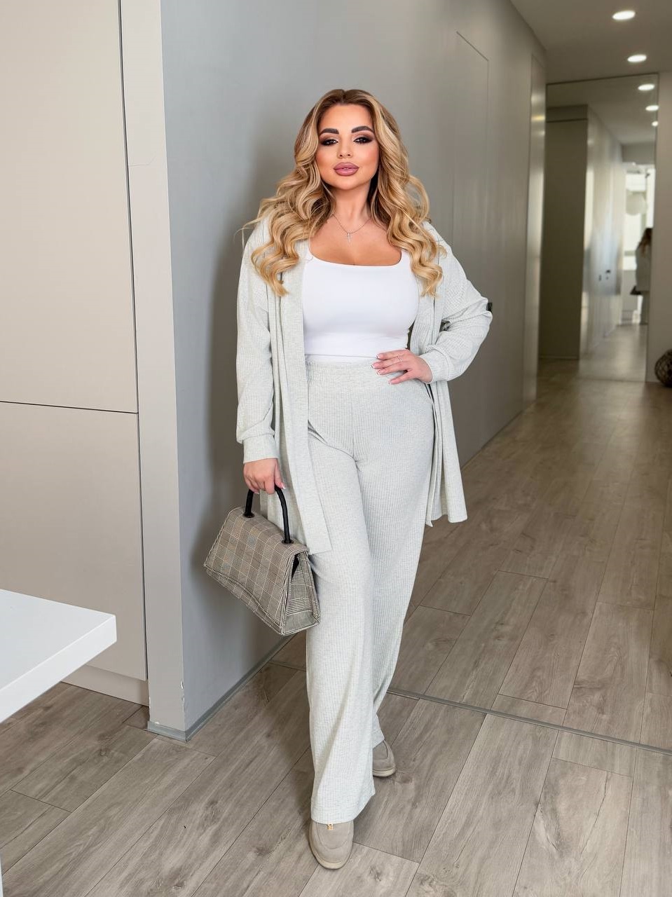 a8ab5162-e97f-11ef-8621-dee18ff4e8c0_0